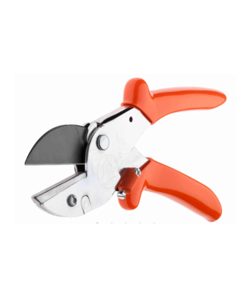 Löve jagtsaks 21 cm.